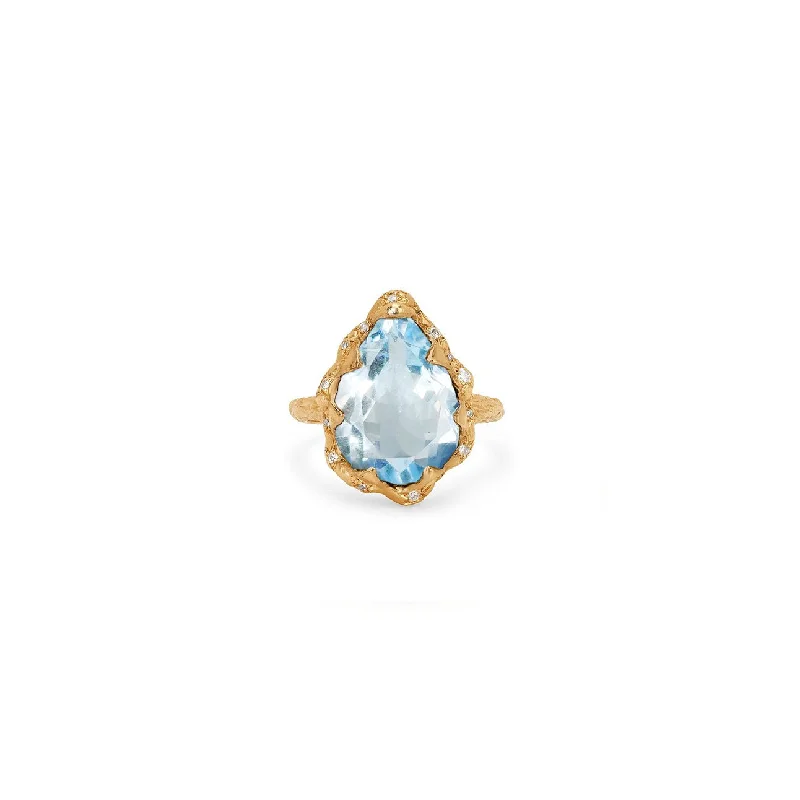 Queen Water Drop Aquamarine Ring with Sprinkled Diamonds